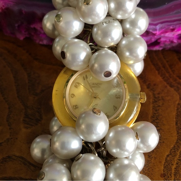 Vintage 80s Bonetto Candy Pearl cluster bracelet watch - Picture 7 of 10